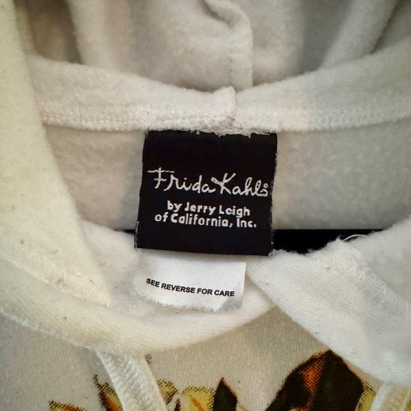 White Graphic Hoodie with Frida Kahls - Picture 9 of 11
